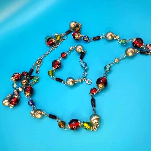 Boutique Handmade Beaded Necklace and Bracelet! - Picture 11 of 12